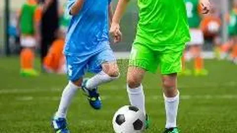 【彩哥独家揭秘】双色球25139期精准预测：龙头凤尾双响炮，号码10、12必中大奖！